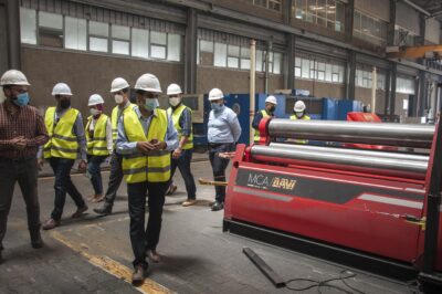 TKH School of Engineering Visit to EAST